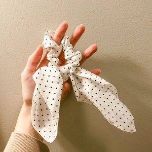 Cute hair scrunchie❤️